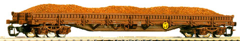 Low side car Regs loaded with gravel<br /><a href='images/pictures/Tillig/15539.jpg' target='_blank'>Full size image</a>